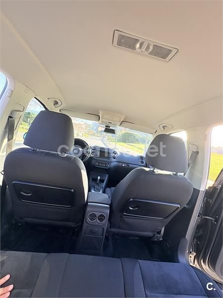 Usado VW Tiguan Sport 140 CV (102 kW) 2013 Gris / plata SUV