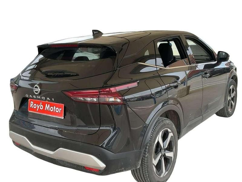 Usado Nissan Qashqai 140 CV (102 kW) 2022 Negro SUV