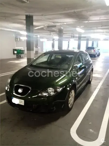 Usado Seat Leon Style 105 CV (77 kW) 2010 Verde Utilitario
