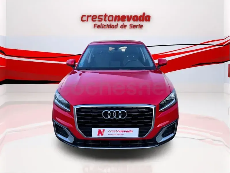 Usado Audi Q2 Design 116 CV (85 kW) 2019 Rojo SUV