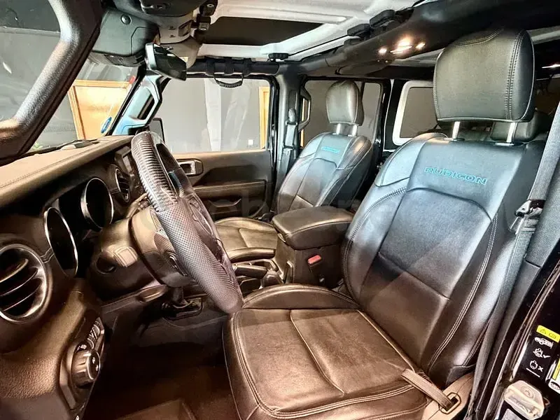 Usado Jeep Wrangler Rubicon 381 CV (280 kW) 2021 Negro SUV