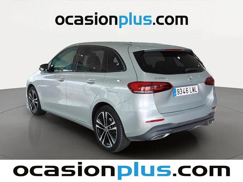 Usado Mercedes B200 163 CV (119 kW) 2021 Gris Monovolumen