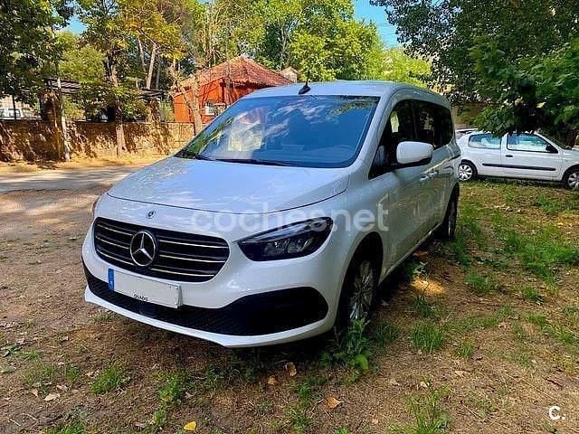 Blanco Usado 2024 Mercedes T180 Monovolumen | 29.900 € - Imagen 1/4