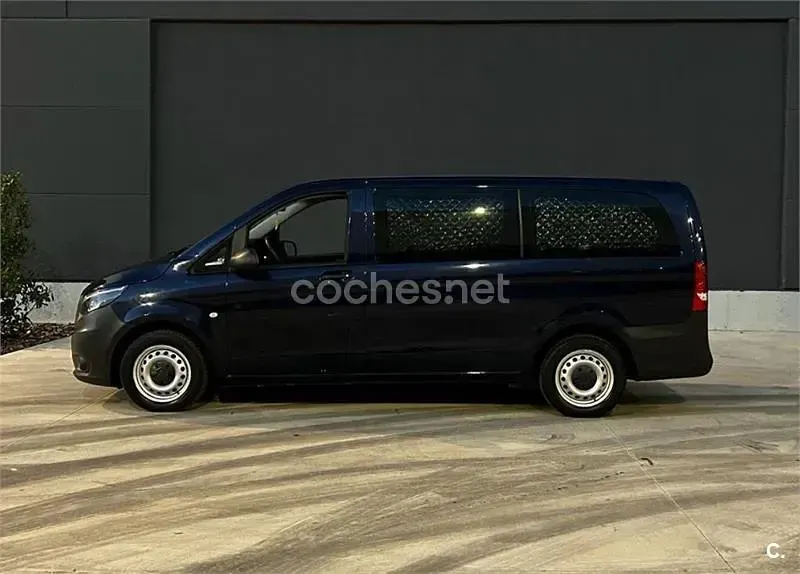 Usado Mercedes Vito Marco Polo 88 CV (64 kW) 2017 Azul Van