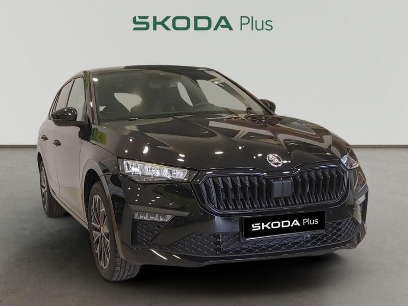 Negro Nuevo 2024 Skoda Scala Utilitario | 23.890 € (Precio justo) - Imagen 1/4