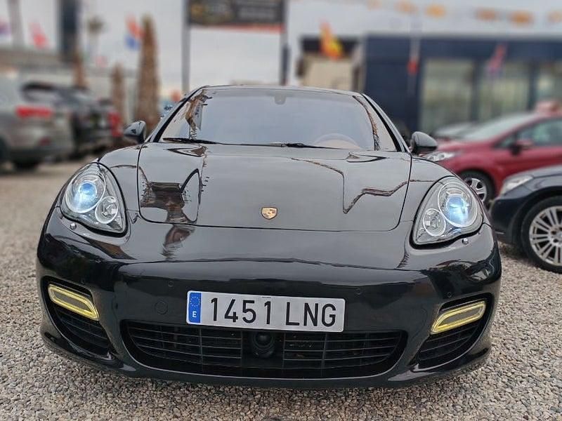 Usado Porsche Panamera Turbo 500 CV (367 kW) 2010 Negro Berlina