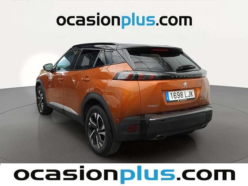 Usado Peugeot 2008 GT-line 131 CV (96 kW) 2020 Naranja SUV