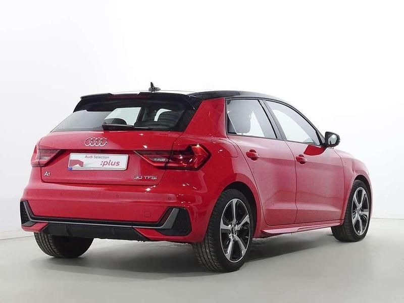 Usado Audi A1 Sportback 110 CV (80 kW) 2022 Rojo Utilitario