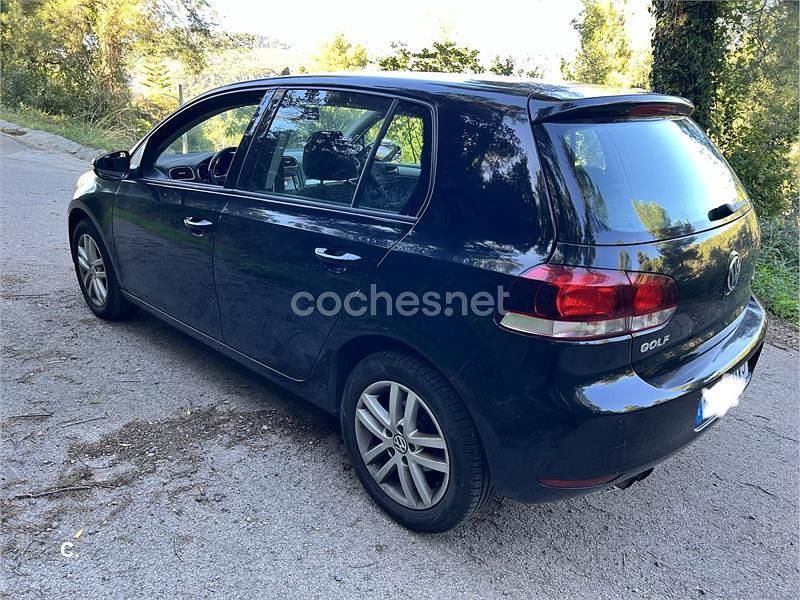 Negro Usado 2010 VW Golf VI Advance Utilitario | 6000 € (Precio justo) - Imagen 1/4