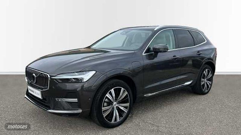 Usado Volvo XC60 Plus 2025 Gris SUV
