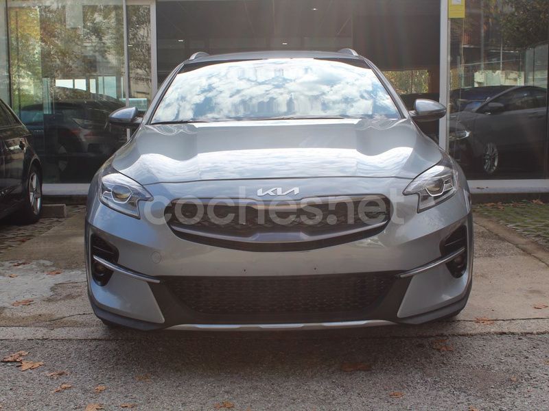 Gris / plata Usado 2022 Kia XCeed SUV | 18.450 € (Precio justo) - Imagen 1/4