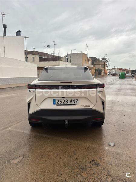 Usado Lexus RZ 450e Luxury Line 230 kW (313 CV) 2024 Eléctrico SUV