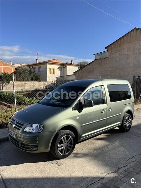 Usado VW Caddy Life 104 CV (76 kW) 2005 Verde Monovolumen