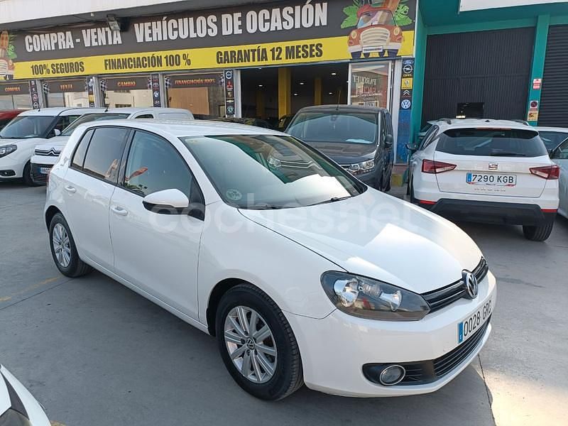 Blanco Usado 2009 VW Golf VI Advance Berlina | 9800 € (Un poco caro) - Imagen 1/4
