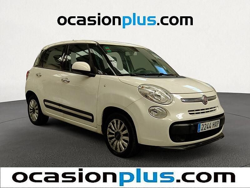 Usado Fiat 500L Lounge 85 CV (62 kW) 2014 Blanco Monovolumen