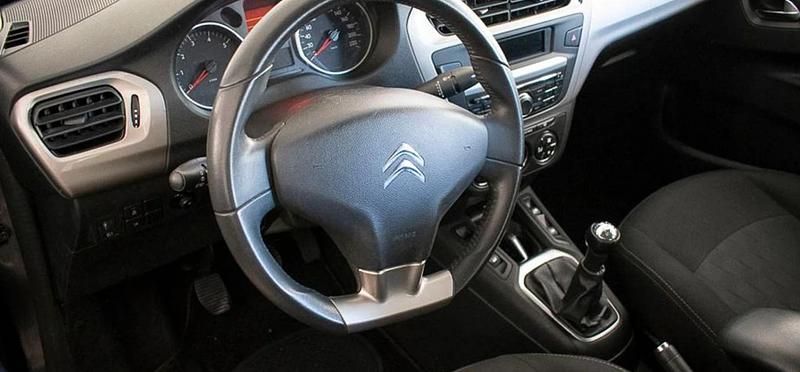 Usado Citroën C-Elysee I Exclusive 82 CV (60 kW) 2015 Gris oscuro Berlina