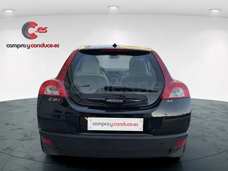 Usado Volvo C30 Summum 170 CV (125 kW) 2007 Negro Utilitario