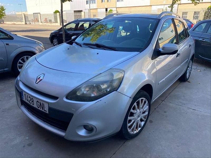 Gris / plata Usado 2008 Renault Clio II Campus Berlina | 4990 € (Precio justo) - Imagen 1/3