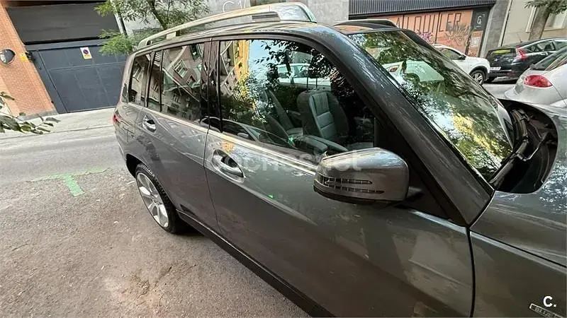 Usado Mercedes GLK250 204 CV (150 kW) 2012 Gris / plata SUV