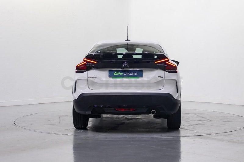 Usado Citroën C4 SpaceTourer Shine 130 CV (95 kW) 2022 Blanco Monovolumen