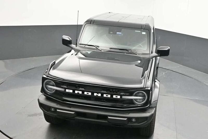 Usado Ford Bronco 275 CV (202 kW) 2022 Negro SUV