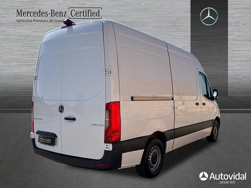 Usado Mercedes Sprinter 150 CV (110 kW) 2022 Blanco Van
