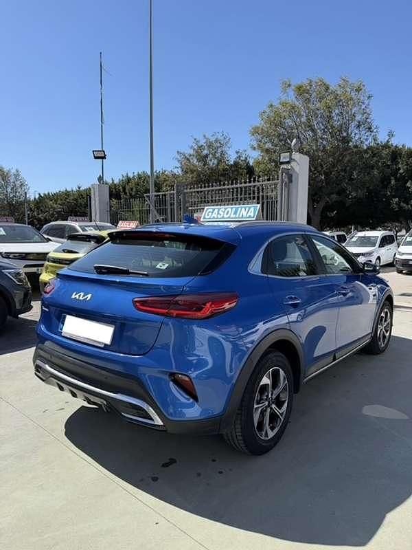 Usado Kia XCeed 120 CV (88 kW) 2023 Azul SUV
