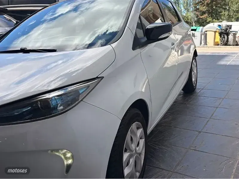 Usado Renault Zoe 55 kW (75 CV) 2016 Blanco Utilitario
