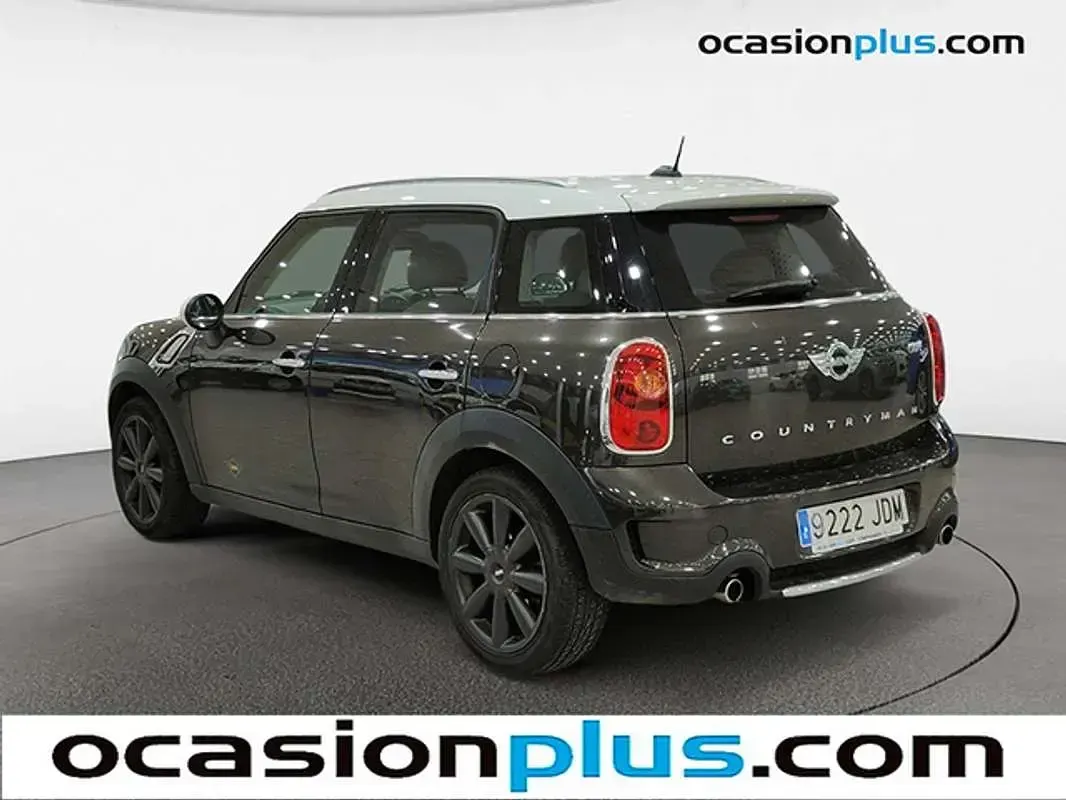 Usado Mini Cooper SD 143 CV (105 kW) 2015 Gris Utilitario