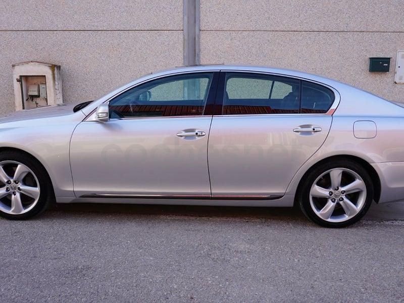 Usado Lexus GS300 President Line 249 CV (183 kW) 2010 Gris / plata Berlina