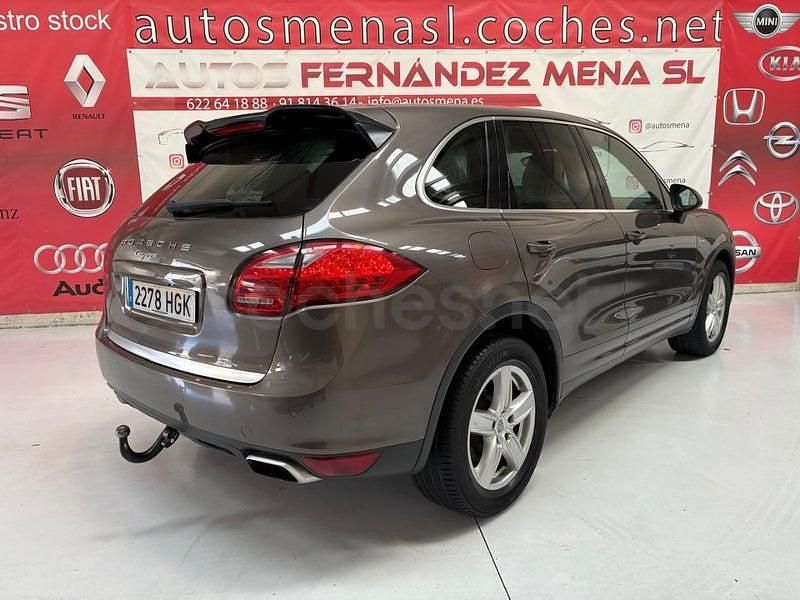 Usado Porsche Cayenne 245 CV (180 kW) 2011 Marrón SUV