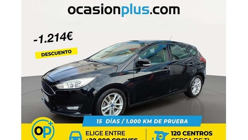 Usado Ford Focus Titanium 125 CV (91 kW) 2016 Negro Utilitario