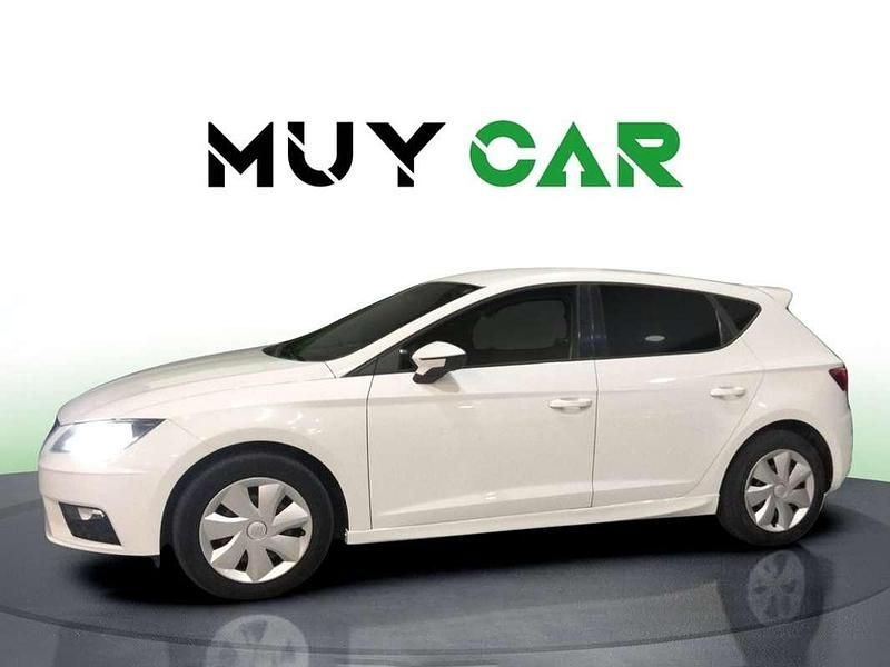 Usado Seat Leon Reference 90 CV (66 kW) 2017 Blanco Utilitario