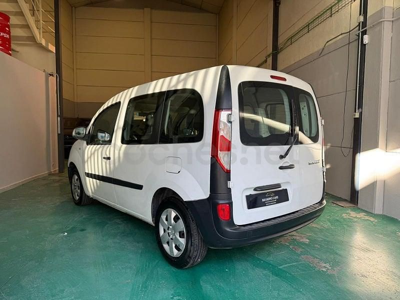 Usado Renault Kangoo Edition One 95 CV (69 kW) 2021 Blanco Monovolumen
