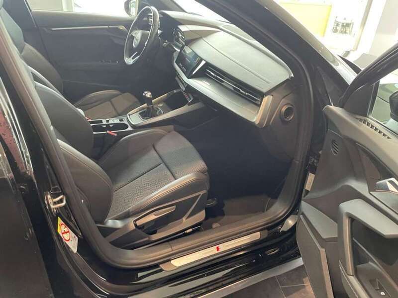 Usado Audi A3 Sportback S-Line 116 CV (85 kW) 2021 Negro Utilitario