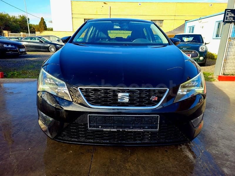 Usado Seat Leon FR 184 CV (135 kW) 2014 Negro Berlina