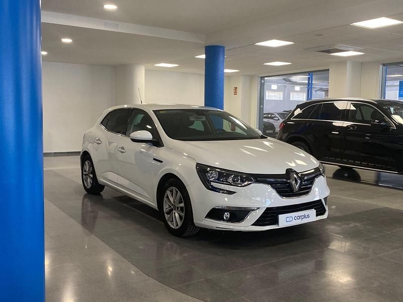 Usado Renault Mégane Cabriolet Life 90 CV (66 kW) 2017 Blanco glaciar (opaco) Descapotable