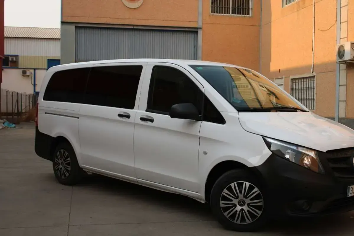 Usado Mercedes Vito 102 CV (75 kW) 2021 Blanco Van