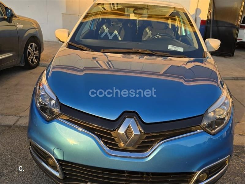 Azul Usado 2013 Renault Captur Zen SUV | 11.000 € (Un poco caro) - Imagen 1/4