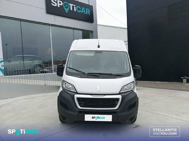 Usado Peugeot Boxer S 140 CV (102 kW) 2022 Blanco Van