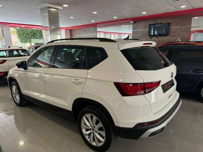 Blanco Usado 2023 Seat Ateca Style SUV | 21.600 € (Caro) - Imagen 1/4