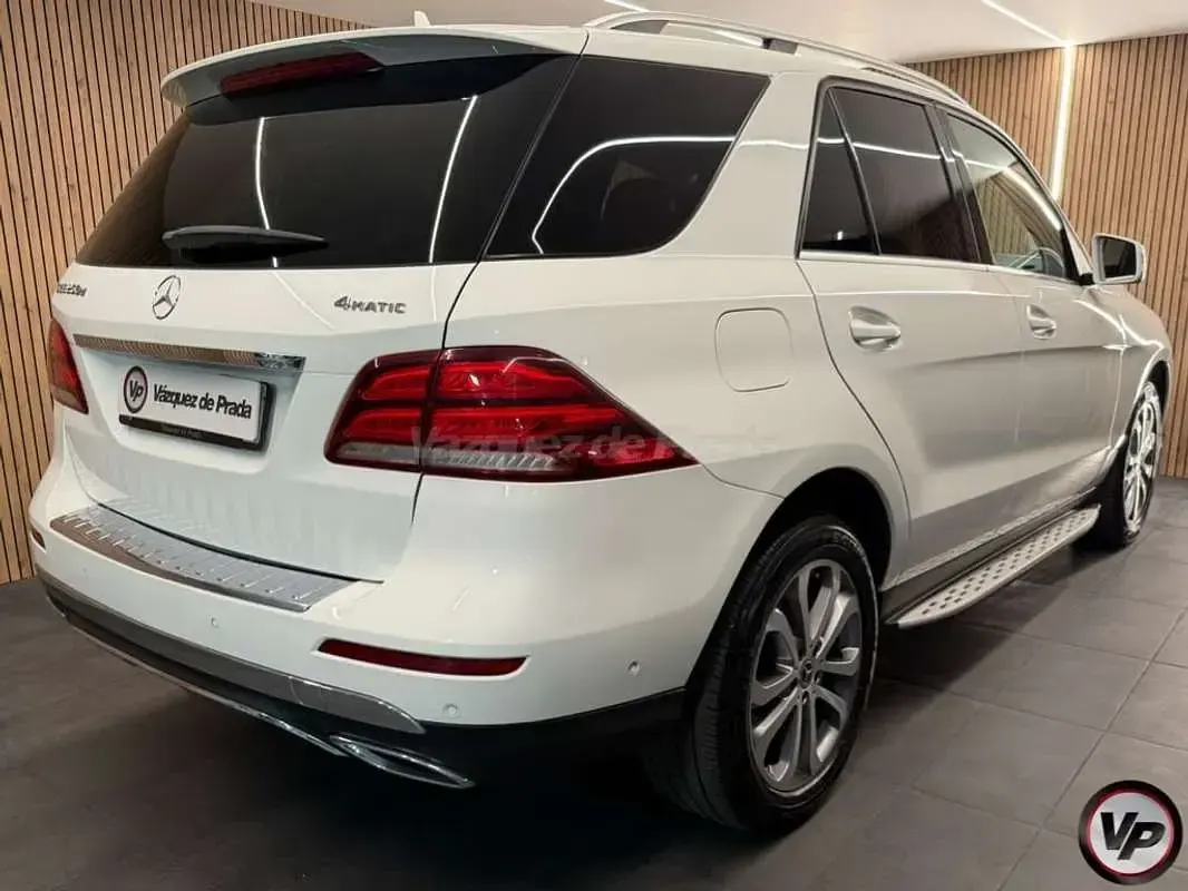 Usado Mercedes GLE250 204 CV (150 kW) 2018 Blanco SUV