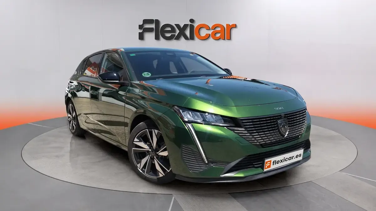 Usado Peugeot 308 Allure 131 CV (96 kW) 2022 Berlina