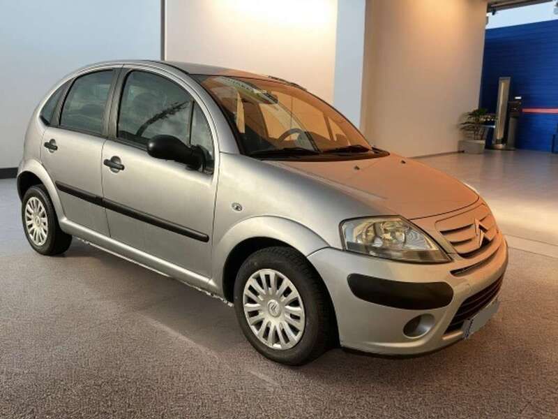 Gris Usado 2008 Citroën C3 Utilitario | 5900 € (Un poco caro) - Imagen 1/4