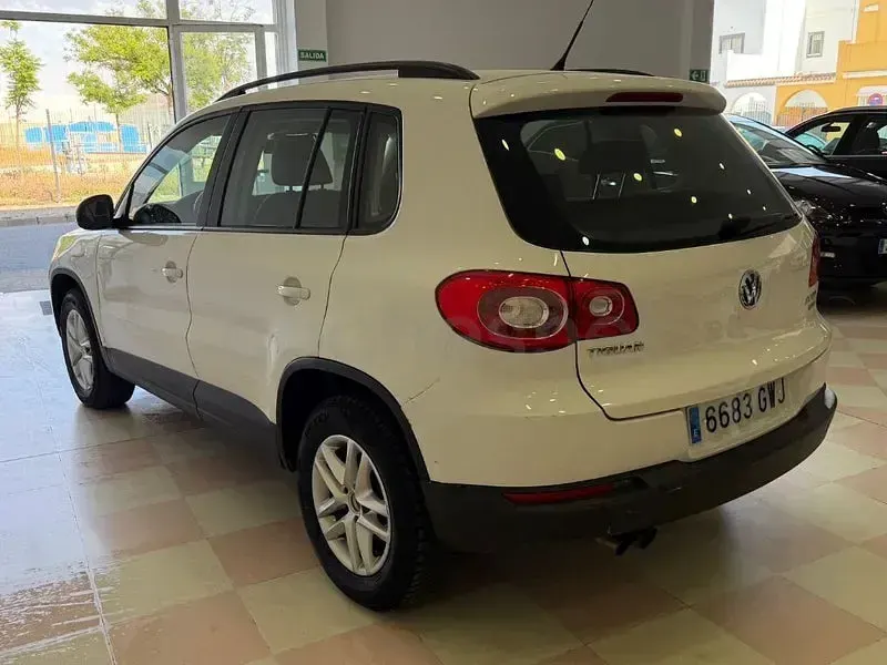 Usado VW Tiguan Advance 140 CV (102 kW) 2010 Blanco SUV