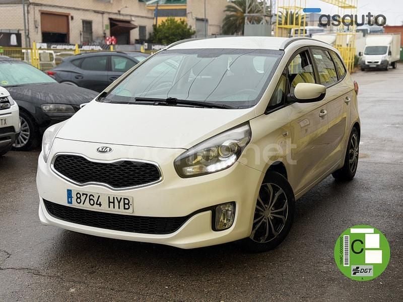 Blanco Usado 2014 Kia Carens Monovolumen | 7990 € (Precio justo) - Imagen 1/4