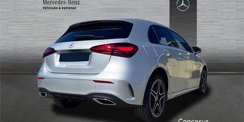 Nuevo Mercedes A200 150 CV (110 kW) 2025 Plata