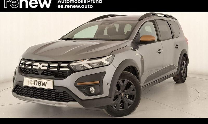 Usado Dacia Jogger Extreme 140 CV (102 kW) 2025 Gris Monovolumen