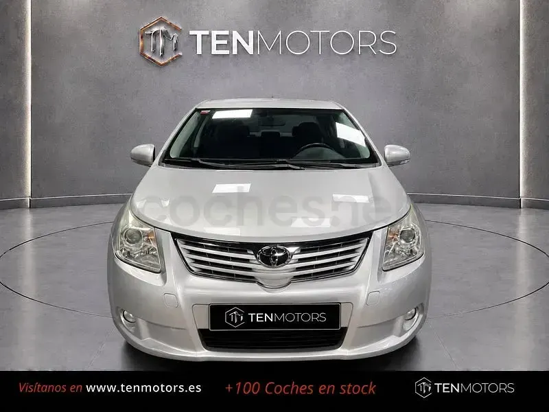 Usado Toyota Avensis Advance 147 CV (108 kW) 2009 Gris / plata Berlina