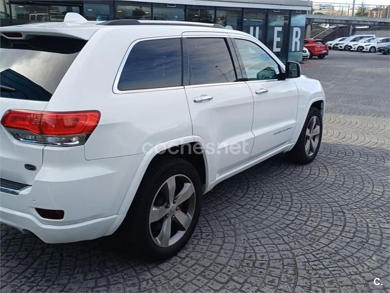 Usado Jeep Grand Cherokee Overland 250 CV (183 kW) 2014 Blanco SUV